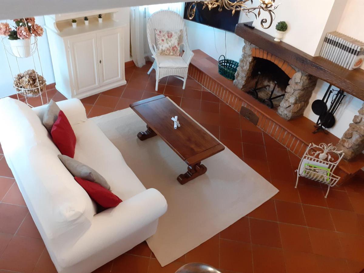 Rustico Degli Ulivi Villa Vallecchia Buitenkant foto